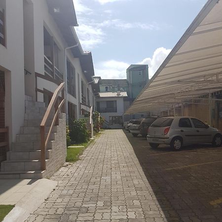 Solar Norte No Centro Dos Ingleses A 100 Metros Da Praia Florianópolis Eksteriør billede
