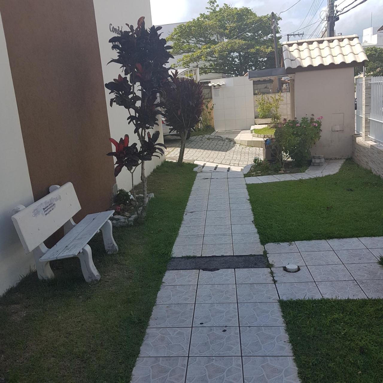 Solar Norte No Centro Dos Ingleses A 100 Metros Da Praia Florianópolis Eksteriør billede